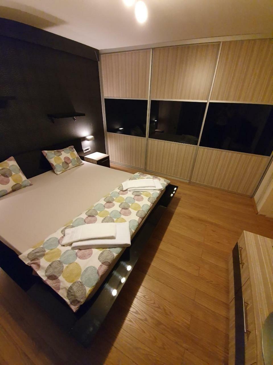 Apartman Markovic Bosanski Samac Exterior foto