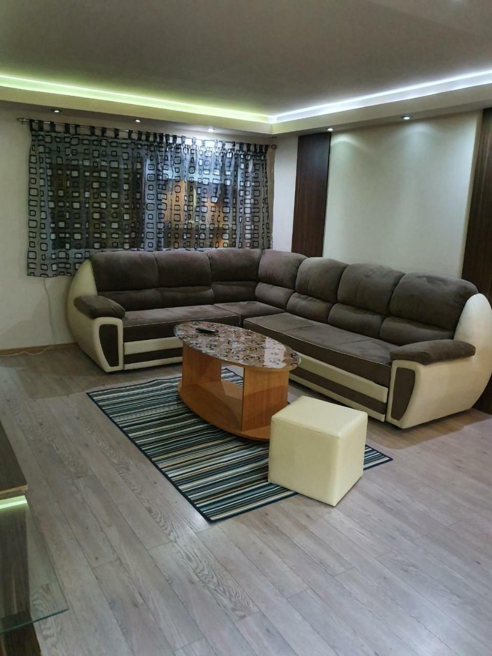 Apartman Markovic Bosanski Samac Exterior foto